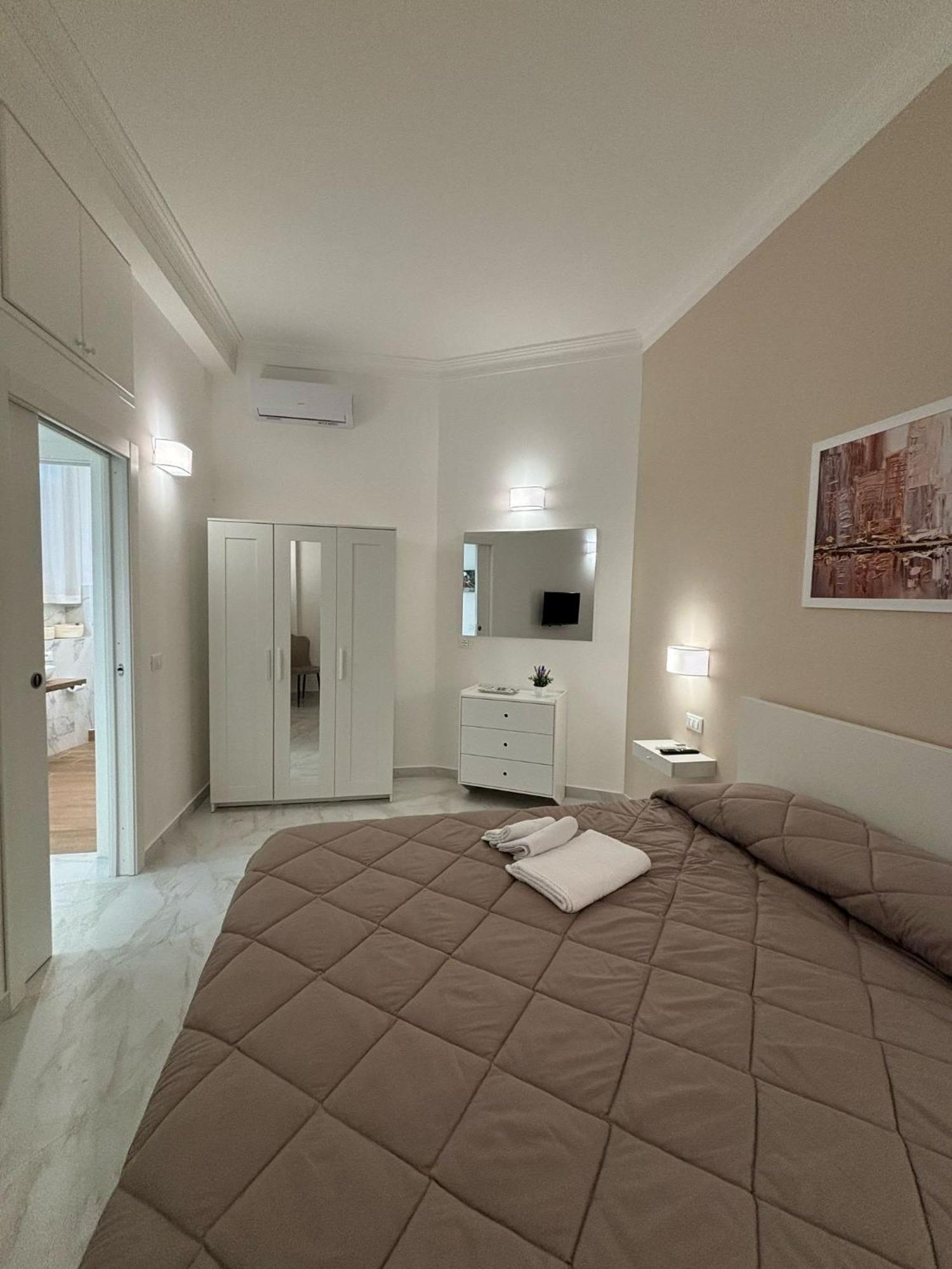 A Casa Di Giro *